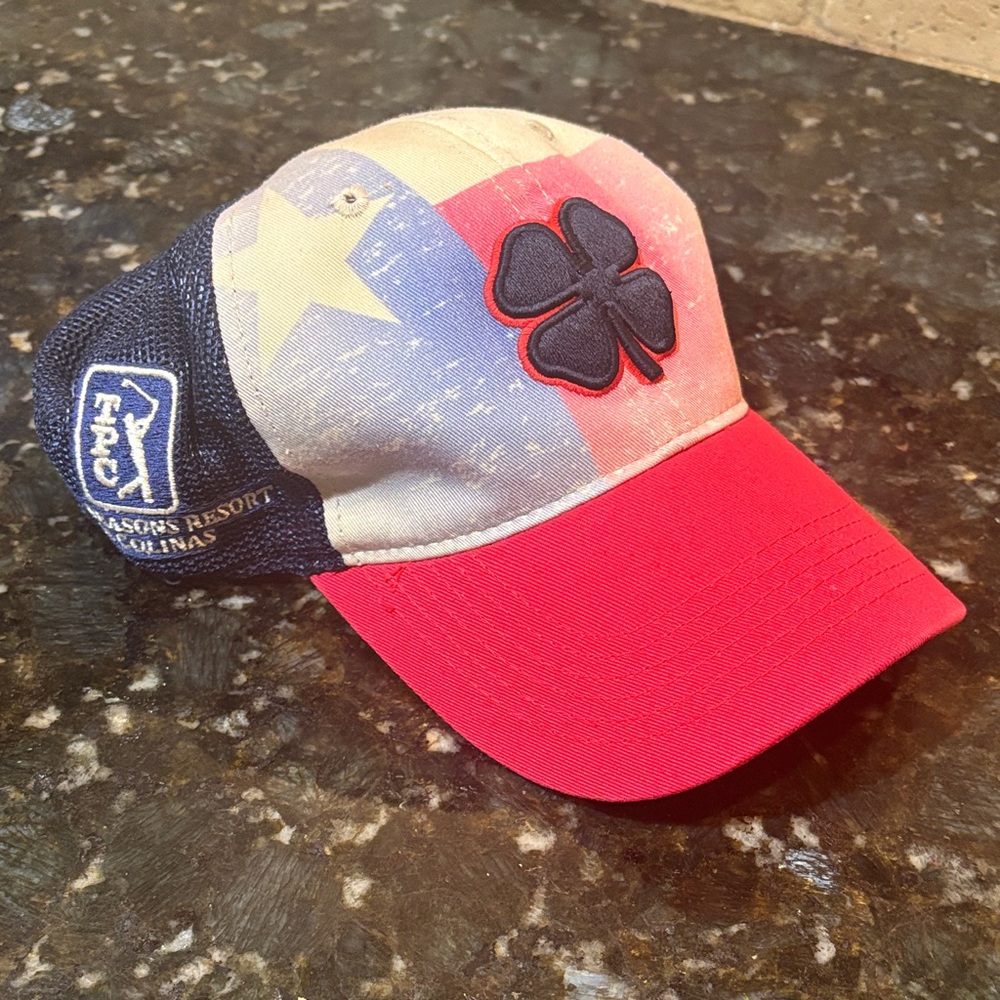 Black Clover 08 Live Lucky Fitted stretch Hat!  M/L